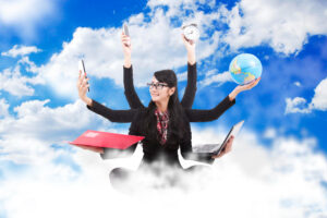 How to Balance Extracurriculars and Studies for a Well-Rounded College Experience