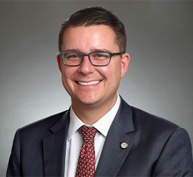 Dr.-Toby-McChesney